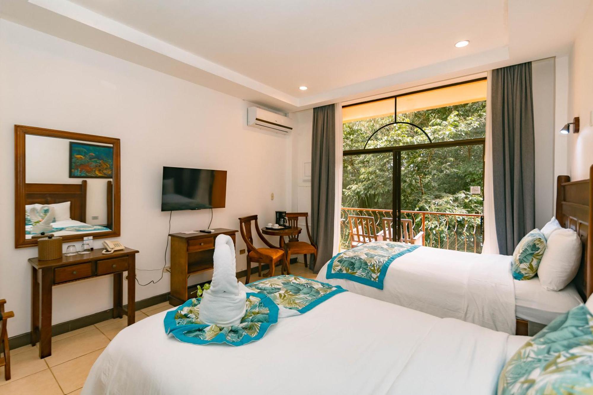 Hotel San Bada Resort & Spa Мануэль-Антонио Экстерьер фото