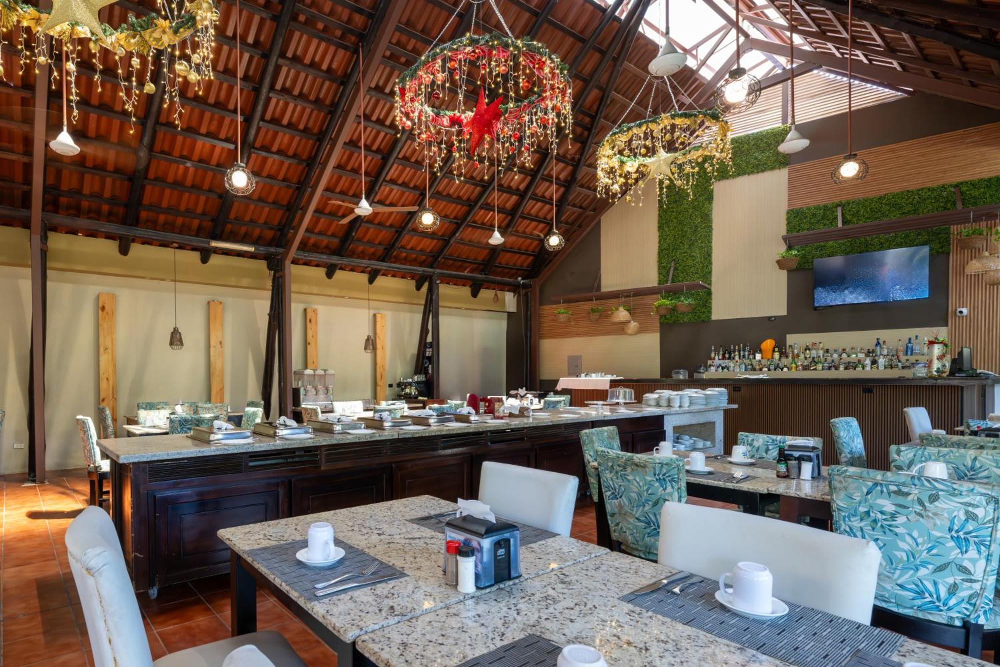 Hotel San Bada Resort & Spa Мануэль-Антонио Экстерьер фото